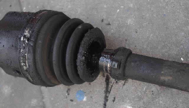 汽車行駛6萬公里,記得更換這些零件,別讓汽車提前報廢-第3張圖片-鄭州市冠恒貿易有限公司【官方網站】-車用潤滑油服務專家 汽車行駛6萬公里,記得更換這些零件,別讓汽車提前報廢-第3張圖片-鄭州市冠恒貿易有限公司【官方網站】-車用潤滑油服務專家